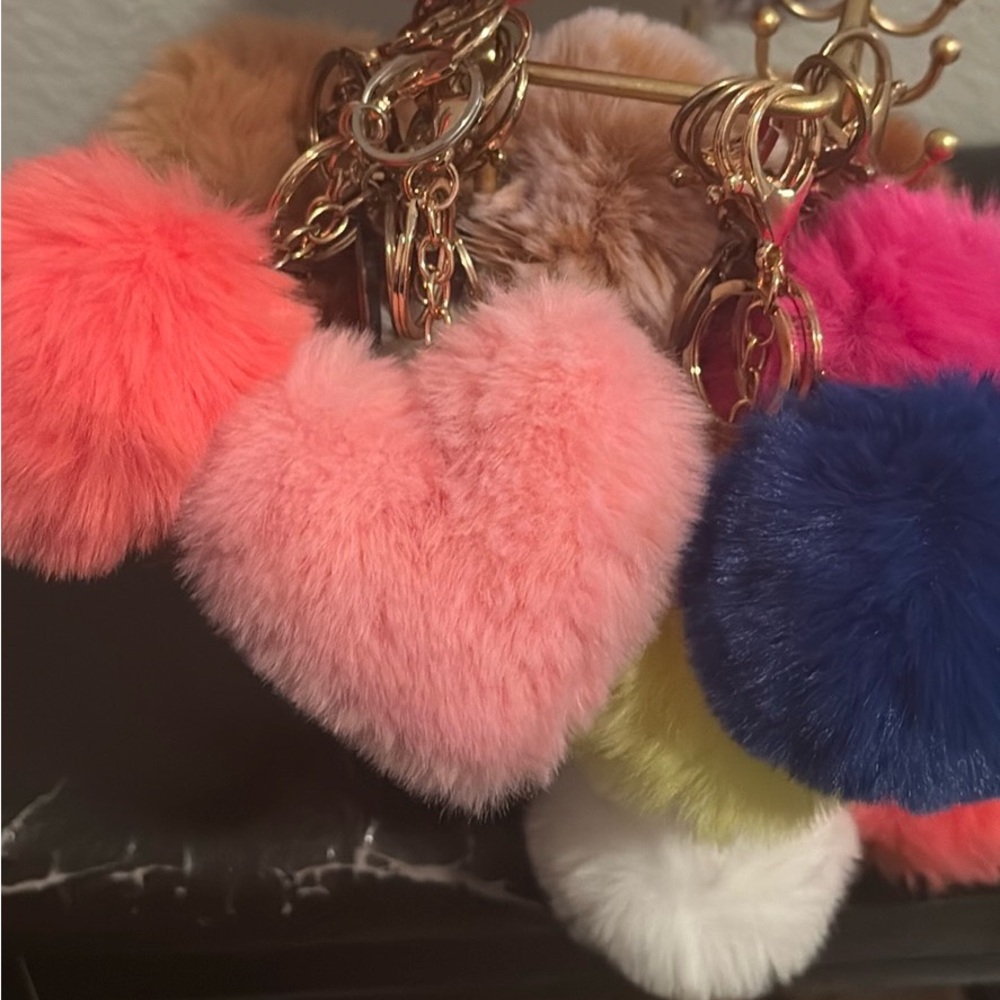 PINK heart Puff